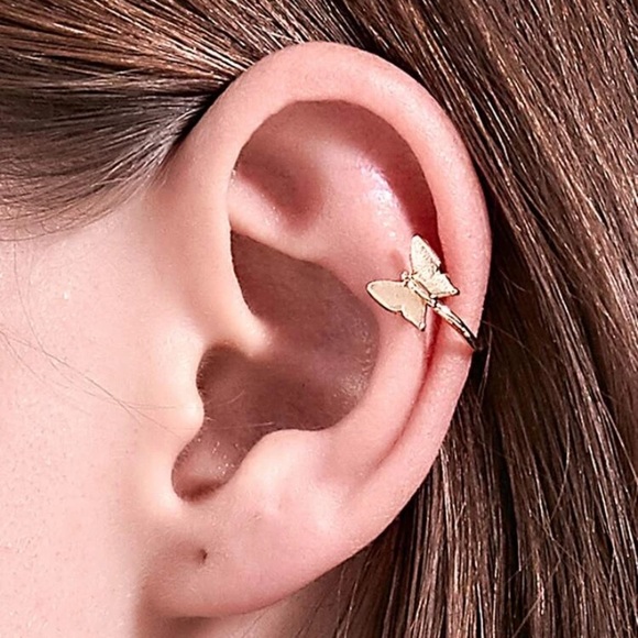 mam262 Jewelry - Gold Butterfly Earring Cuff
